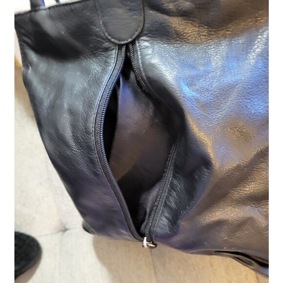 Vera Pelle Vintage Black Leather Elevated Basic Minimalist Bucket Shoulder bag - Picture 4 of 14